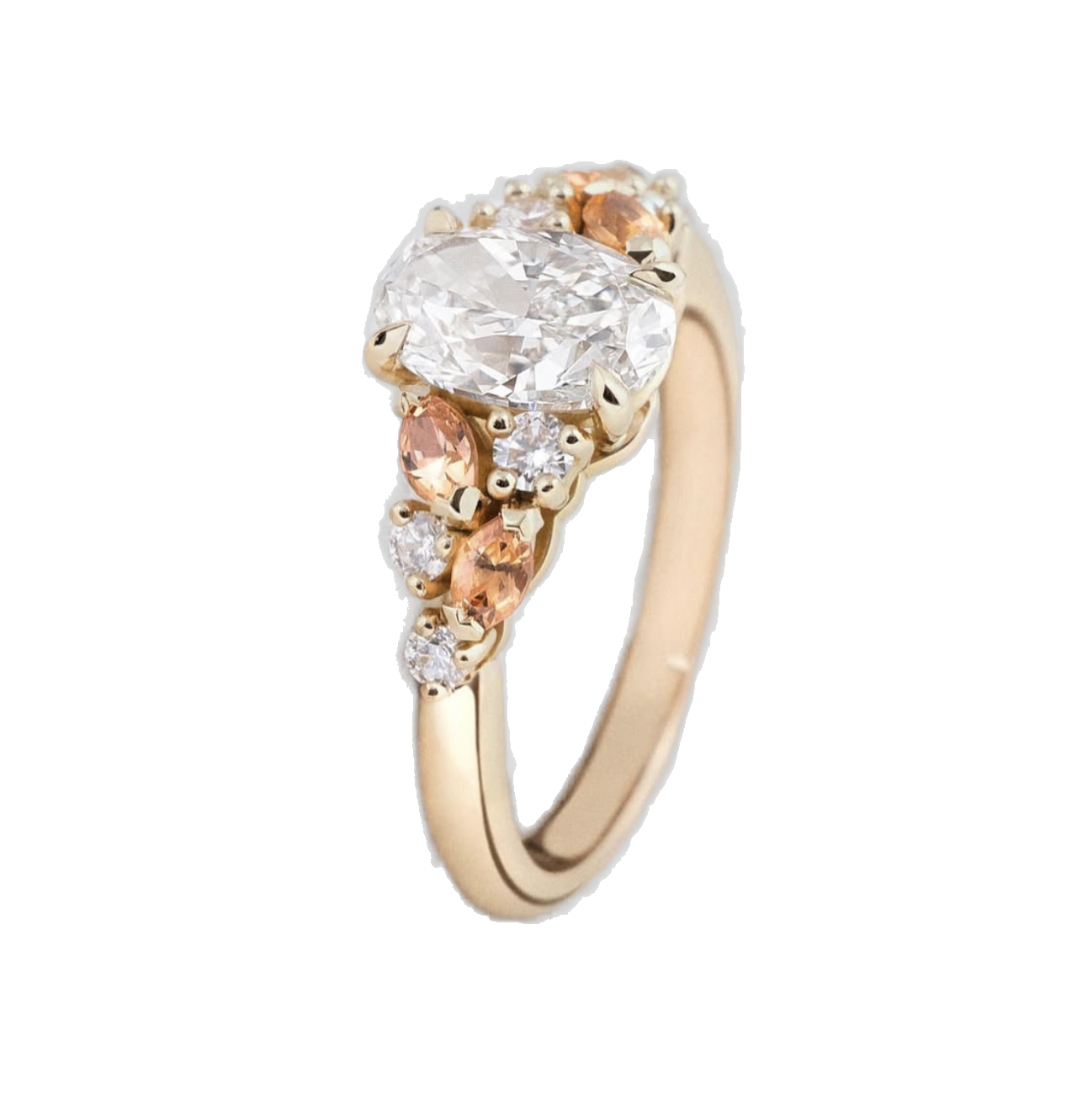 Bague sur-mesure en or jaune sertie d’un diamant ovale